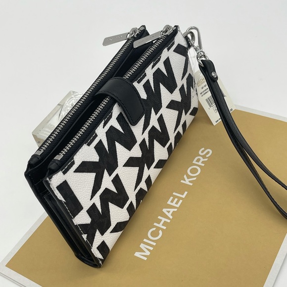 Michael Kors Large Double Zip Wallet Wristlet - Picture 6 of 10